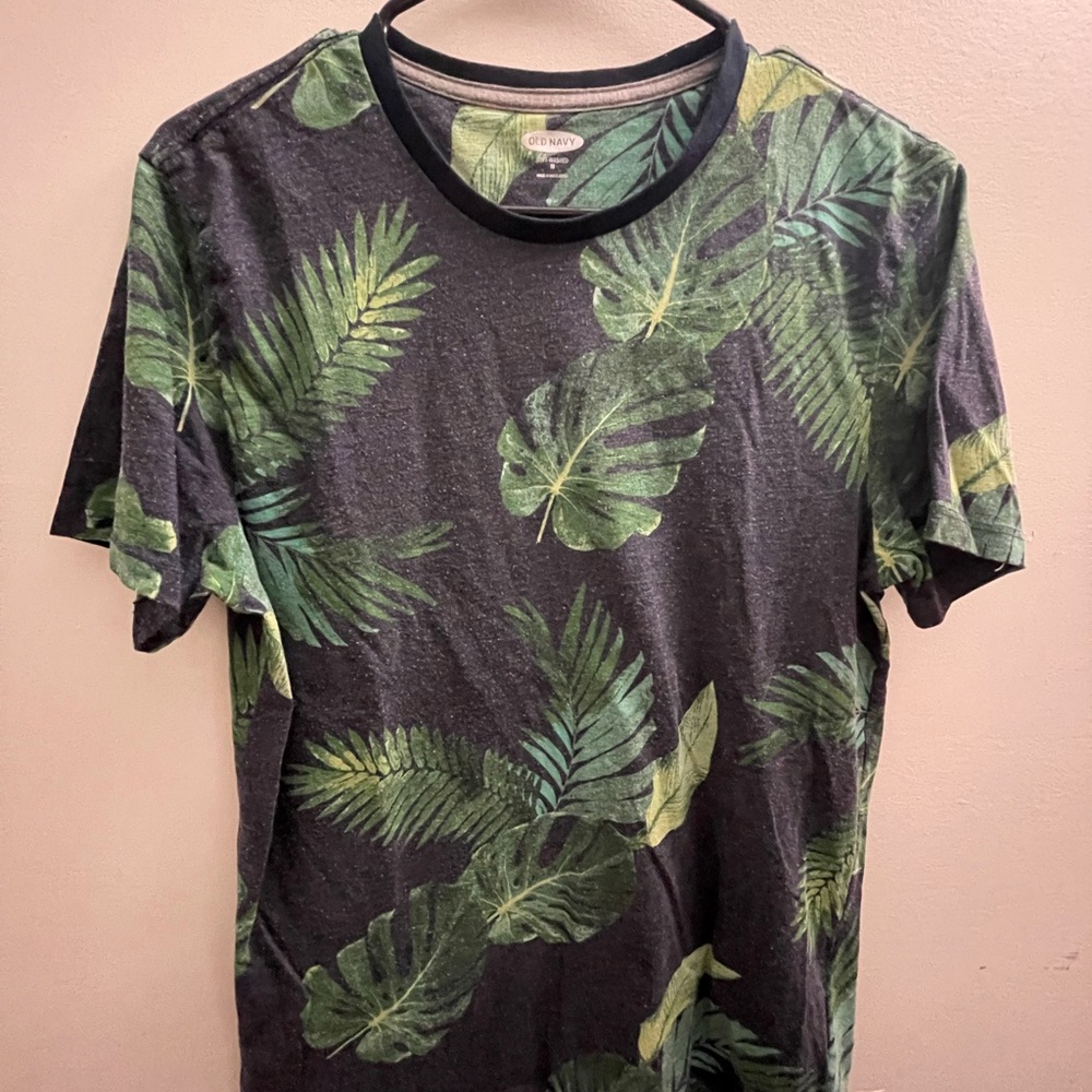 Palm Tree Leaves Short Sleeve shirt